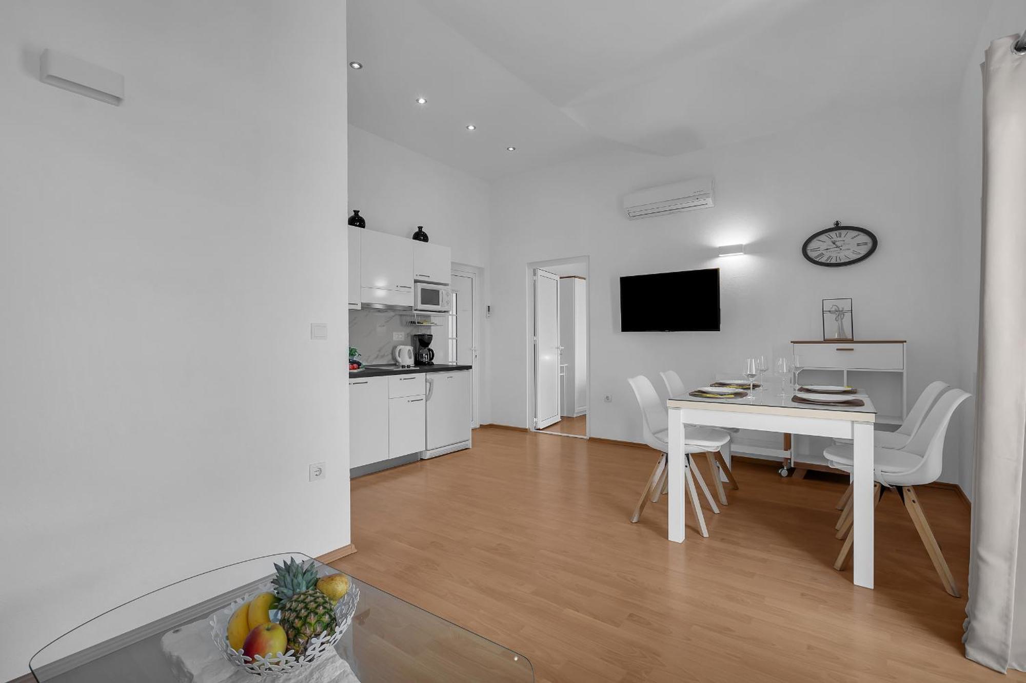Apartments Villa Katarina Tučepi Exteriér fotografie