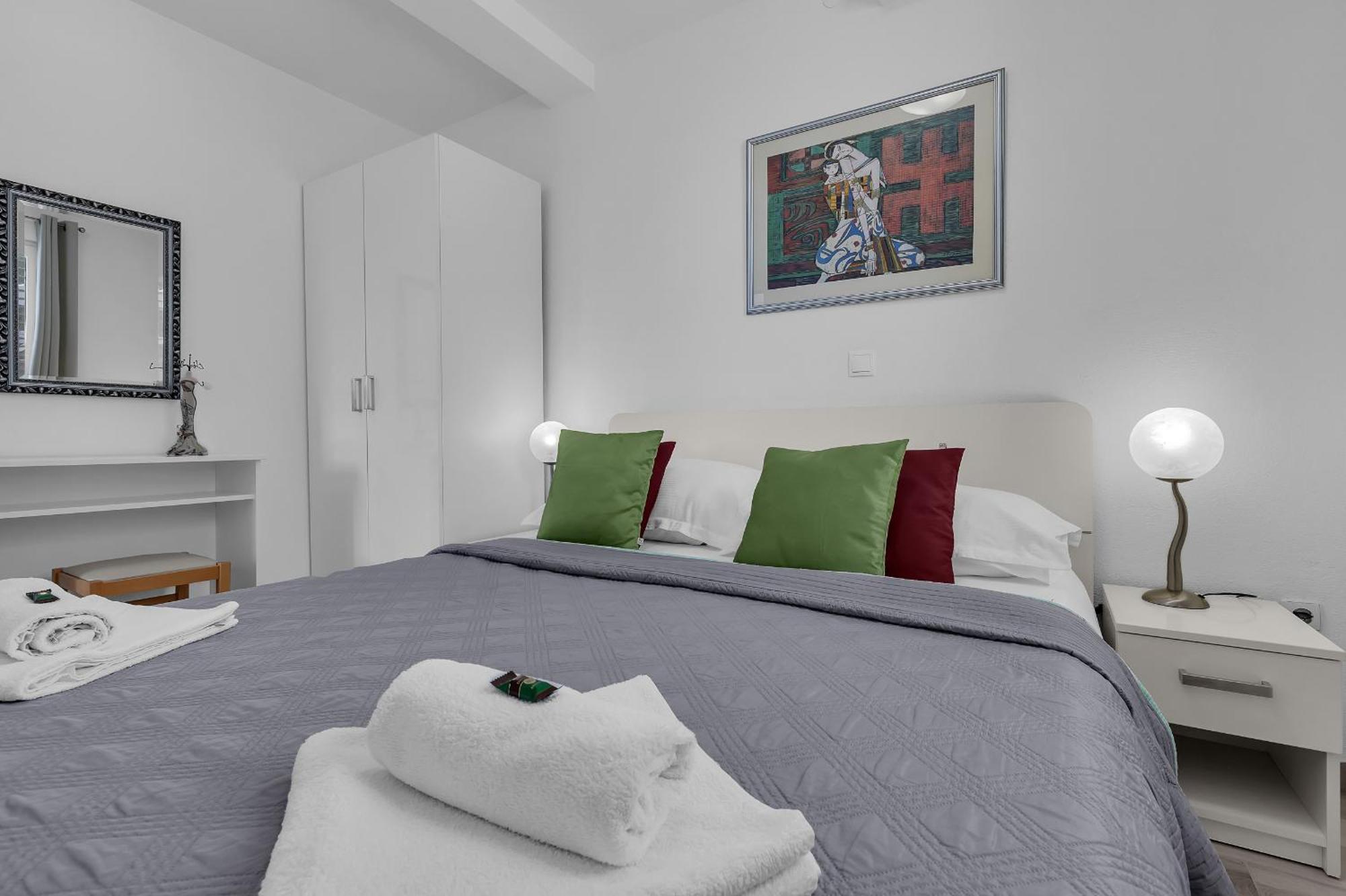 Apartments Villa Katarina Tučepi Pokoj fotografie