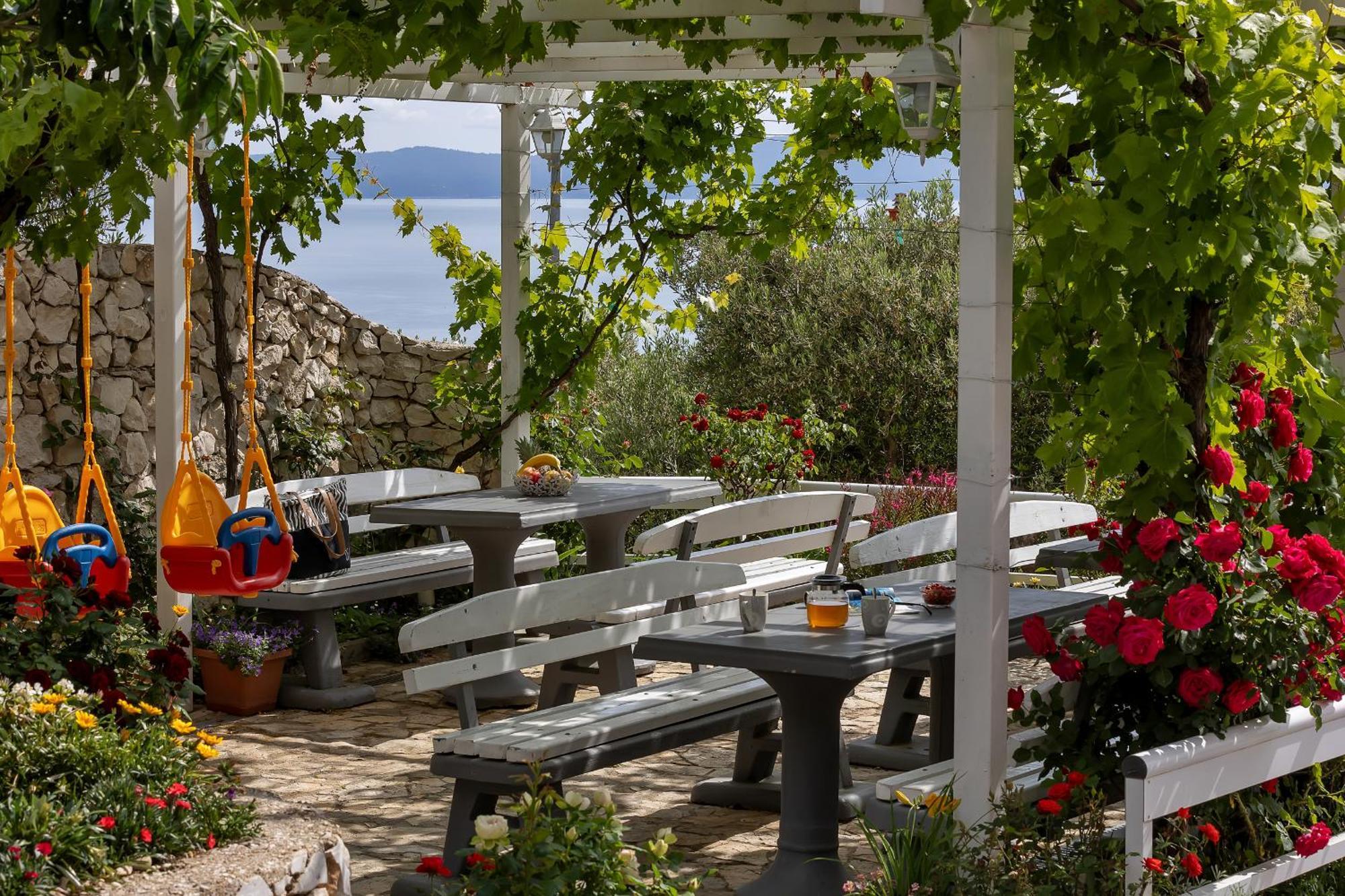 Apartments Villa Katarina Tučepi Pokoj fotografie